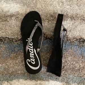 Light weight sandal with rhinestones